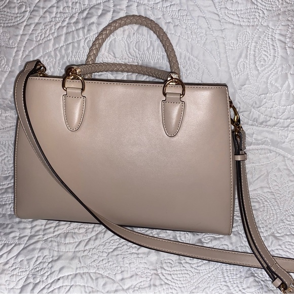 Brand New GUESS Purse Crossbody - Picture 4 of 14